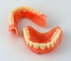 Акриловые протезы зубов