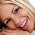 Голливудская улыбка при помощи люминиров