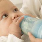 Искусственное вскармливание малыша