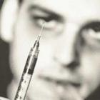 Как снять ломку от наркотиков?